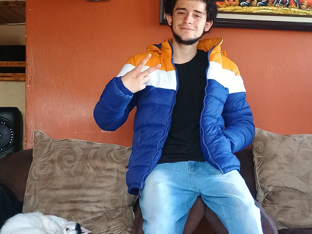 Offline chatovací místnost Akame013