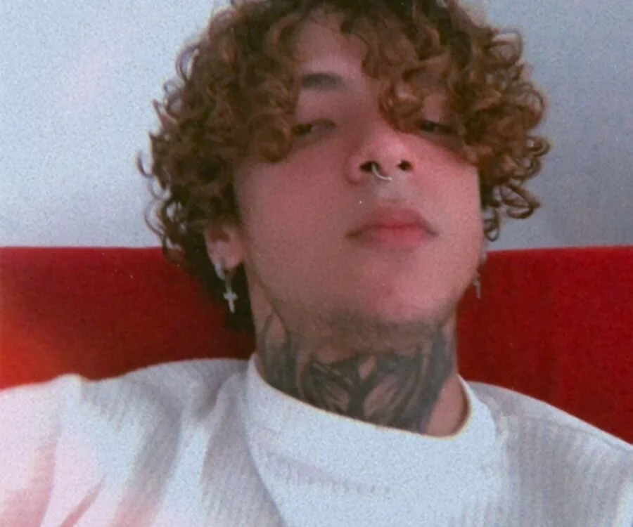 Офлайн-чат XXX Leo_Noahn