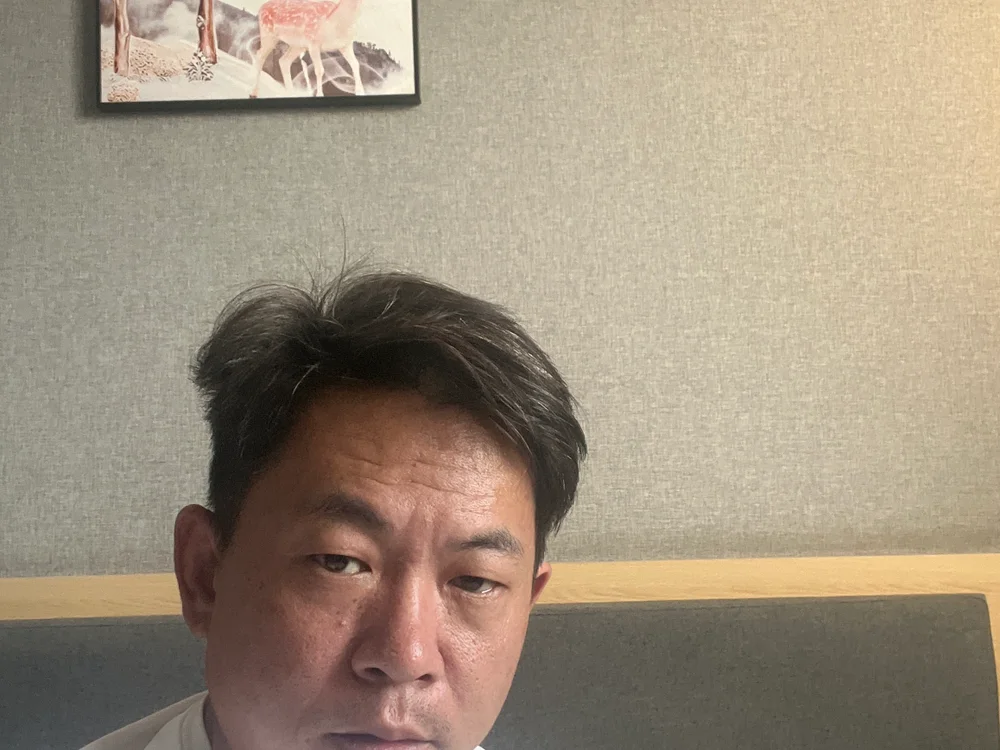 AxiaoF Chat XXX Ngoại tuyến