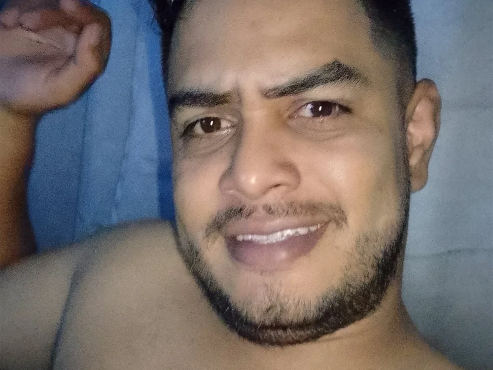 Chatroom XXX hors ligne de Albert_29