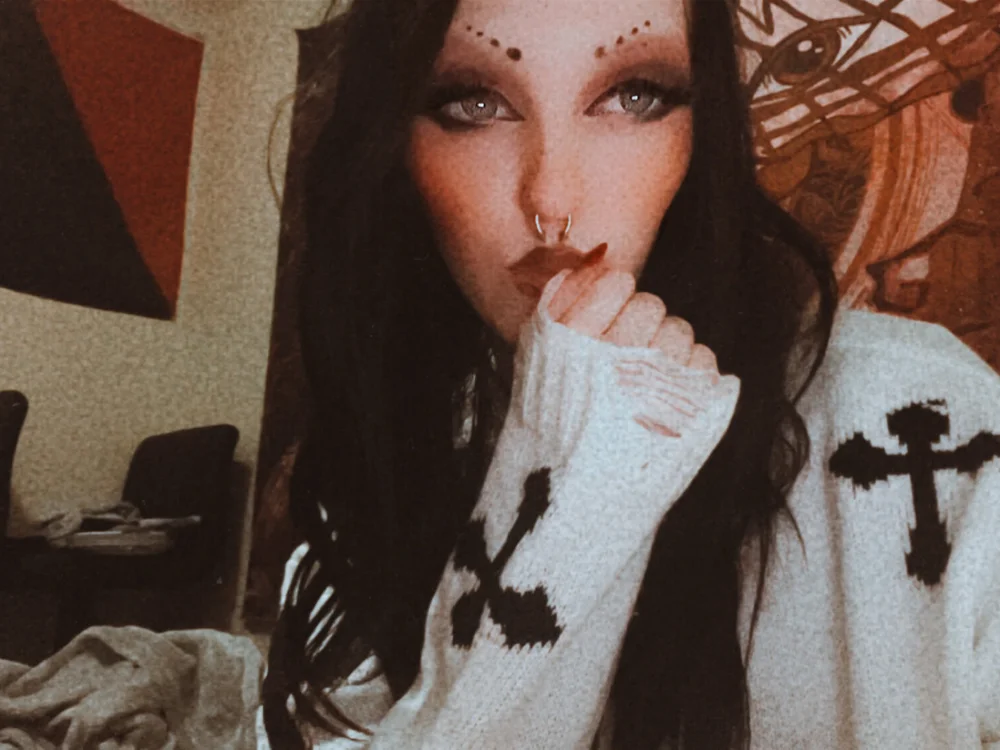 violetseraphina's Offline Chat Room
