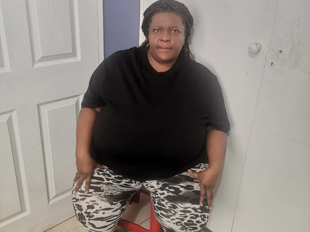 Voluptuousbbw1 offline XXX-chatje