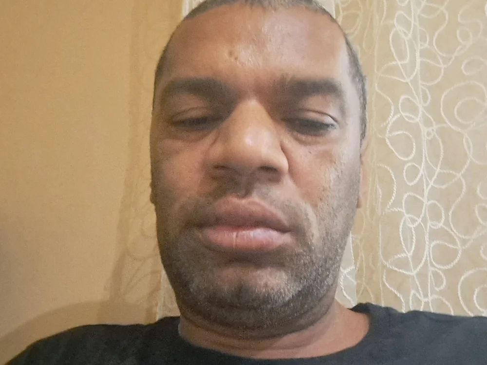 adam69696996 Adlı Modelin Çevrimdışı XXX Sohbeti