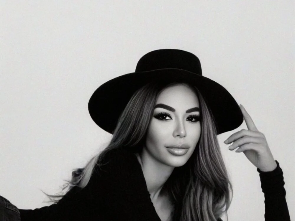 Sembang XXX Luar Talian ElinaMoon_