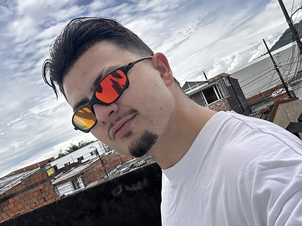 NitidLaburnum's Offline Chat Room