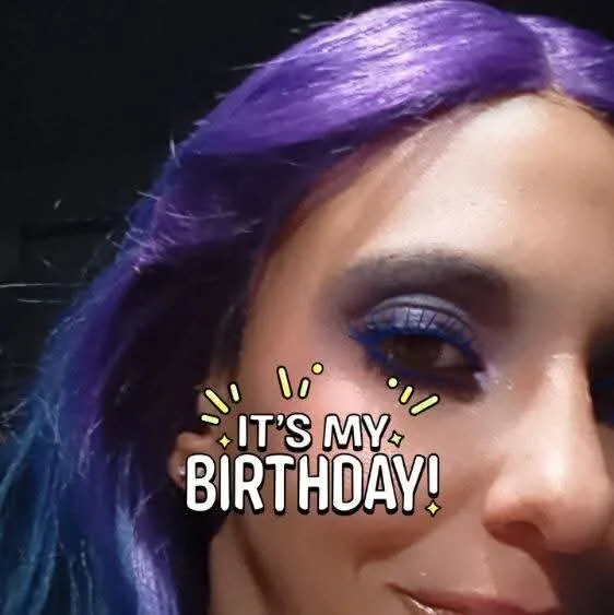 Jennababby's Offline Chat Room