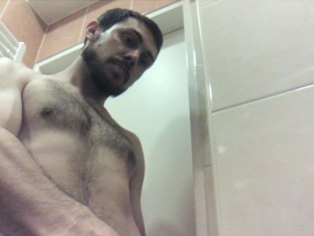 deamon1996 離線 XXX 聊天