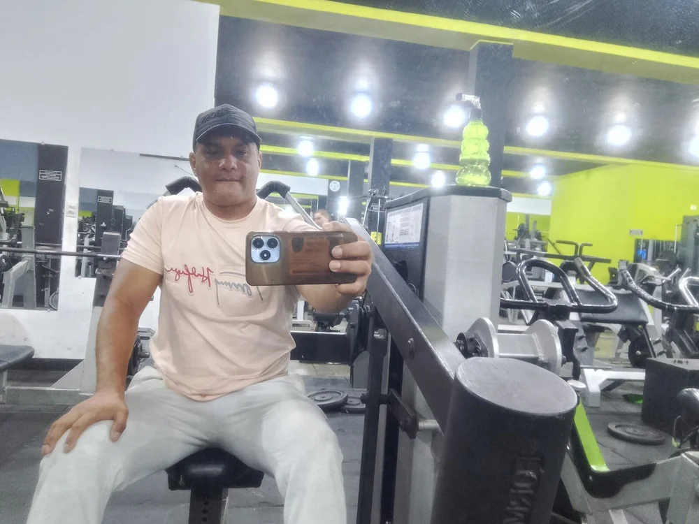 ChrissTitan offline XXX-chat