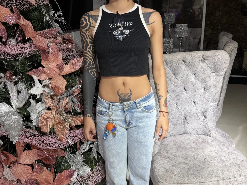 AikoHayashidan Offline XXX chat