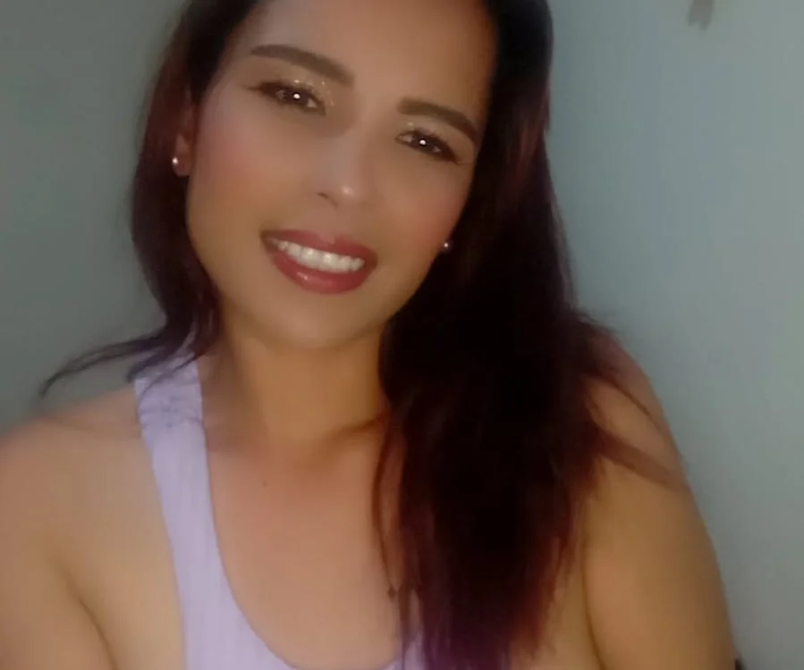 Kimberly_Latina_ 오프라인 XXX 채팅