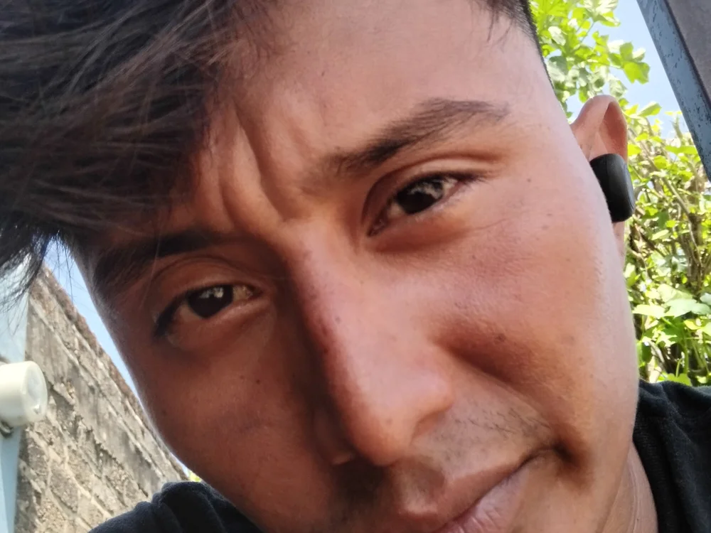Flakomay's Offline XXX Chat