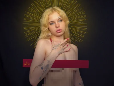 Creatrix_Lola profile