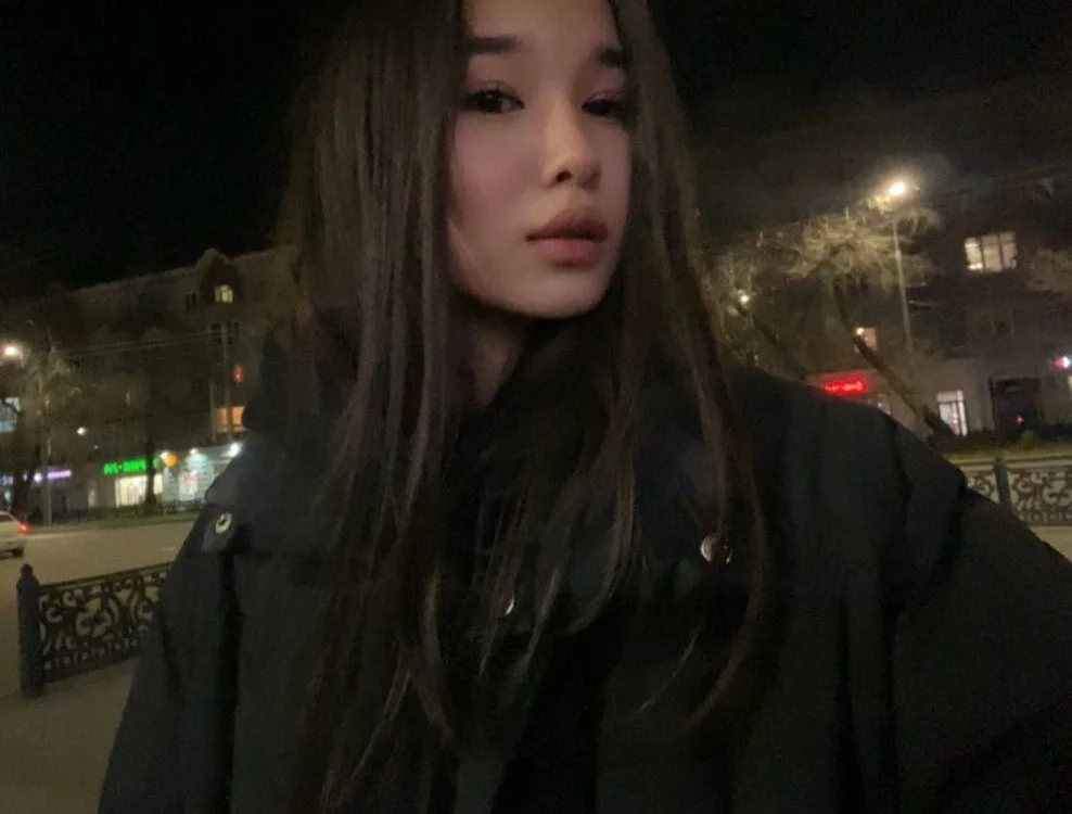 Офлайн-чат XXX CatherineForbes