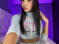 Модель Babyenderlyn