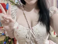 Thao_sexy Adlı Modelin Canlı XXX Sohbeti