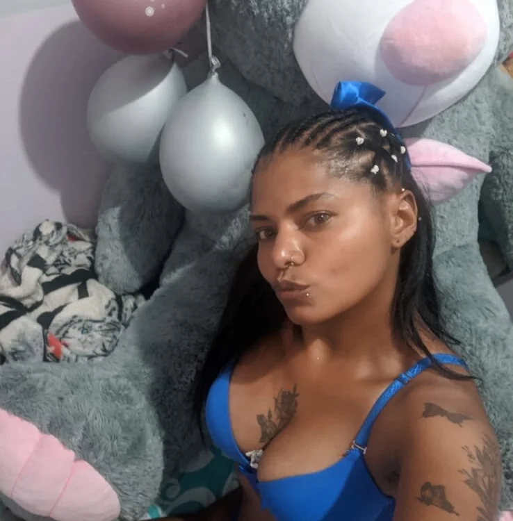 consentida_15's Offline XXX Chat