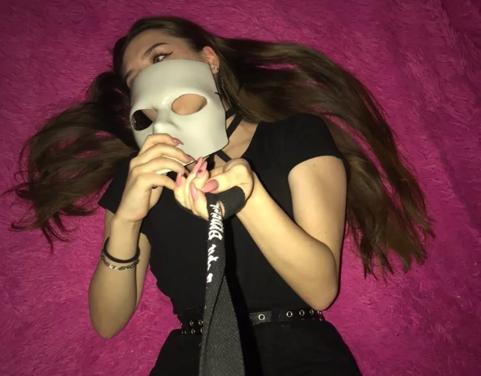 Alice_Bailey's Offline XXX Chat