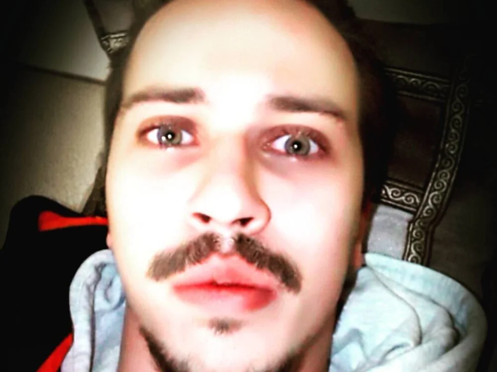 Max_bee offline XXX-chat