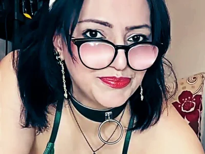 Maria_Texas - dildo or vibrator double penetration