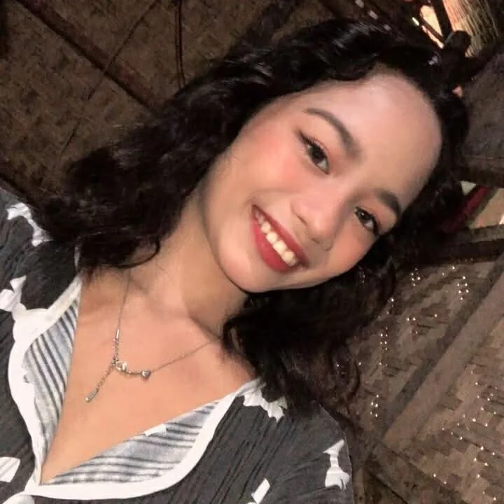 Asianpinay_Skinny1818 Obrolan XXX Offline