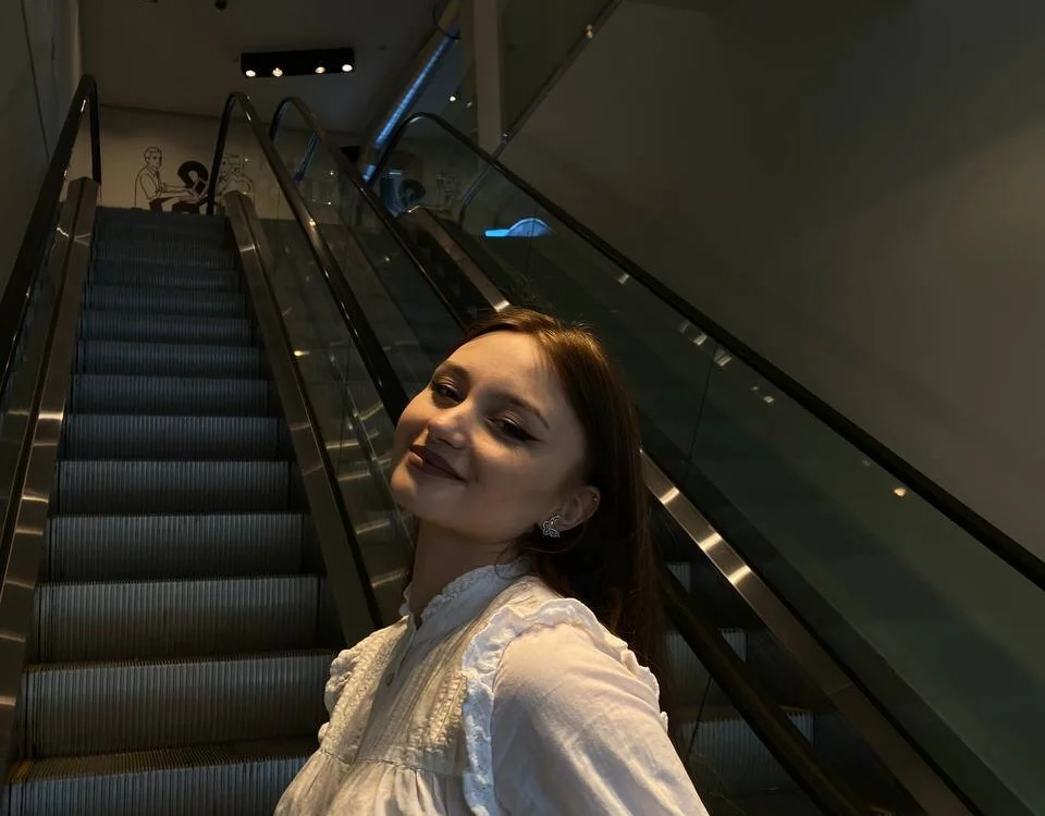 MaryKingj's Offline Chat Room