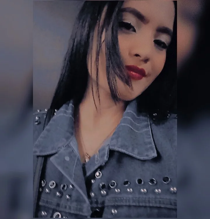 ห้องแชทออฟไลน์ของ sofiaa_perezz