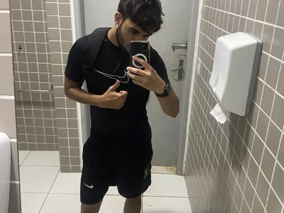 Apollo_dmk Male Mustache Nude Cam