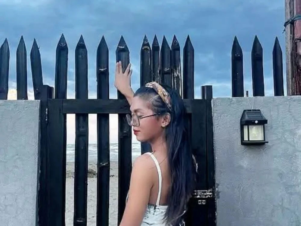 Philippine_Black_Barbie 离线XXX聊天