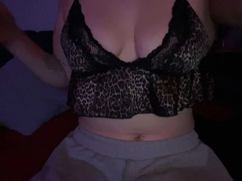 babesshirlss' Offline XXX Chat