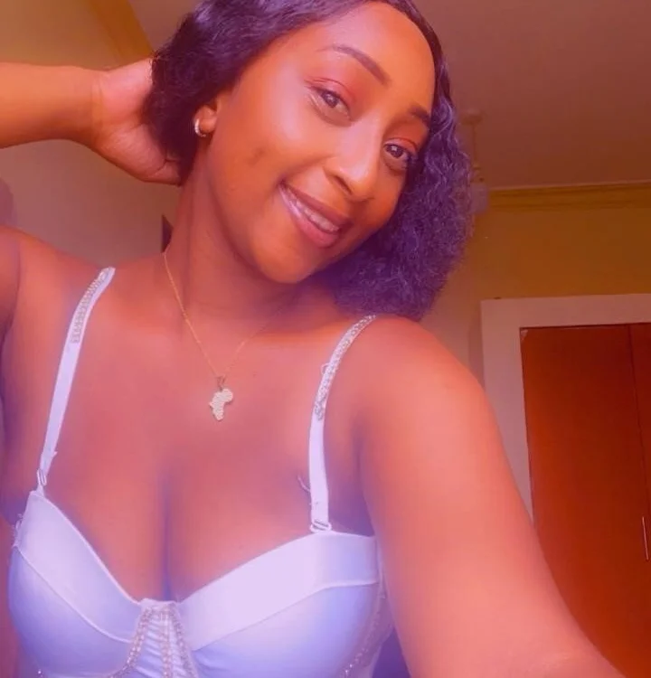 CarlaBeckky Chat XXX Ngoại tuyến