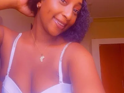 CarlaBeckky webcam livesex profile in average cams