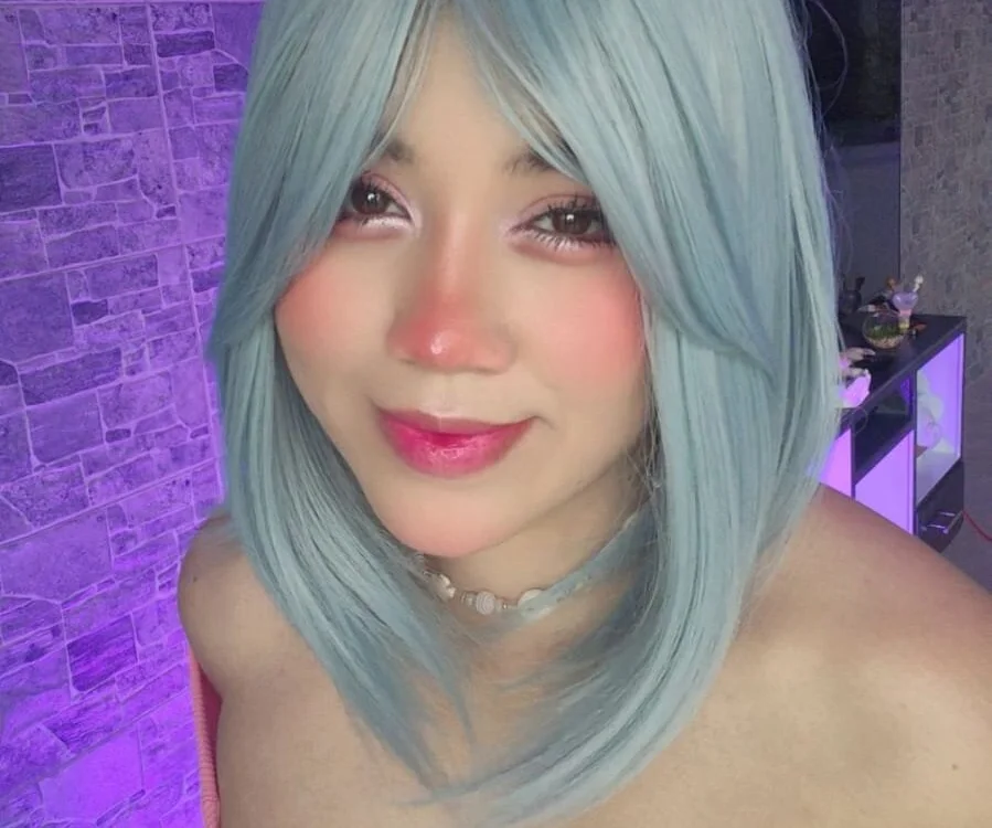 emma_smile's Offline XXX Chat