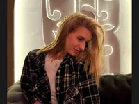 Chat XXX en directo de JeneeEady