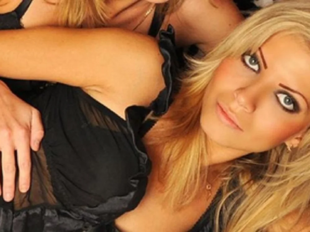 Offline chatovací místnost -DoubleCum-