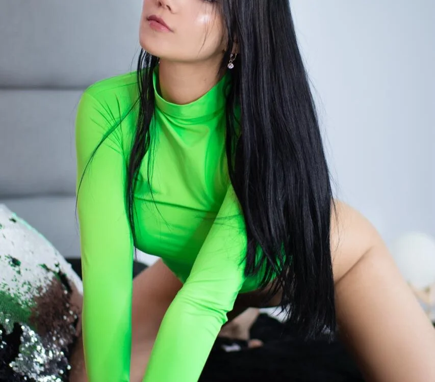 ga_briela1 offline XXX-chat