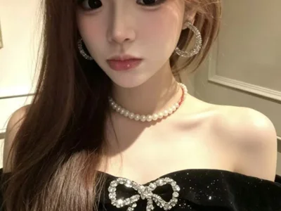 AVA-001