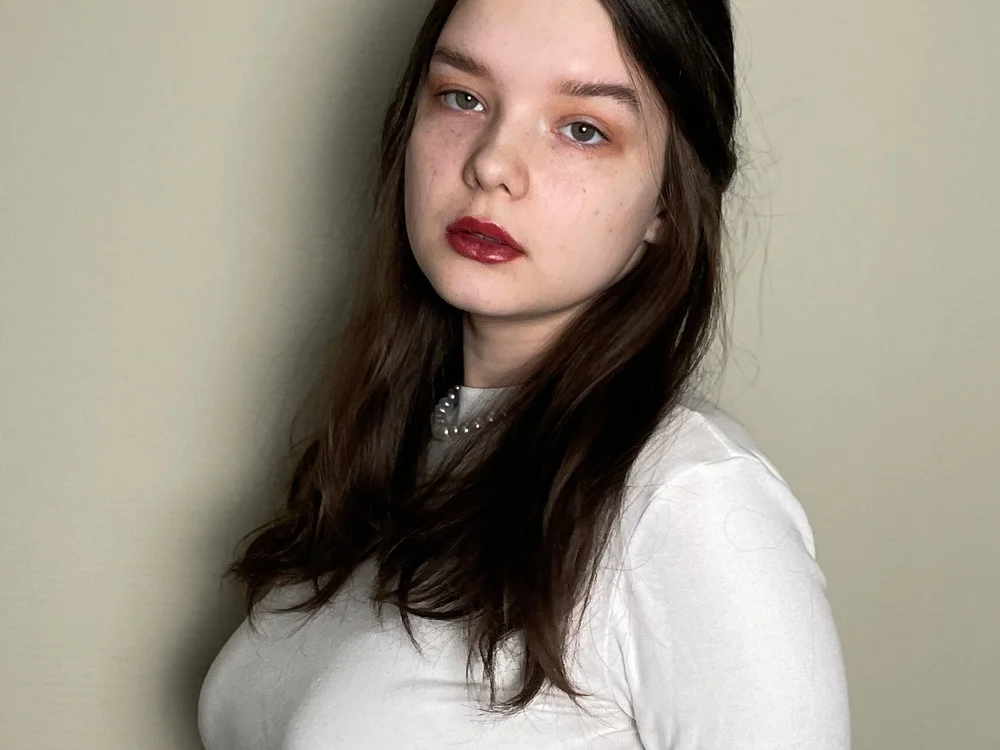 AliceAbbie Chat Room offline
