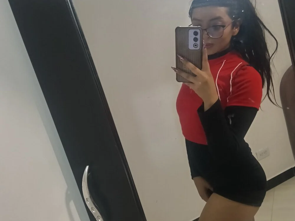 Flaka_420's Offline XXX Chat