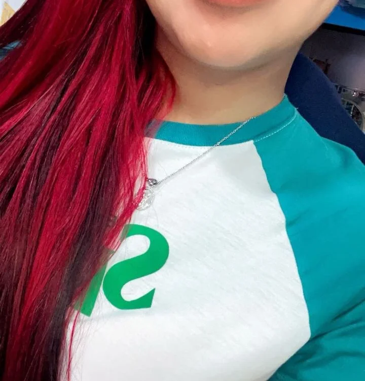 Alaznecute01's Offline Chat Room