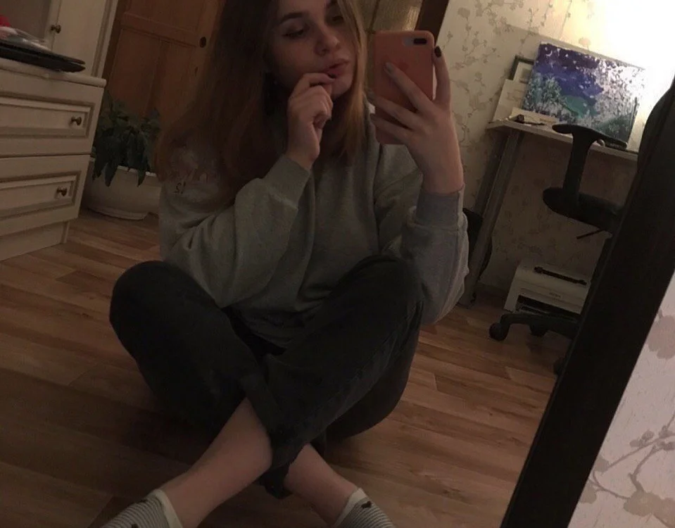 Yours_Daisy's Offline Chat Room