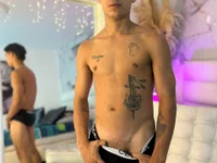 Boy_Leon_X Adlı Modelin Canlı XXX Sohbeti
