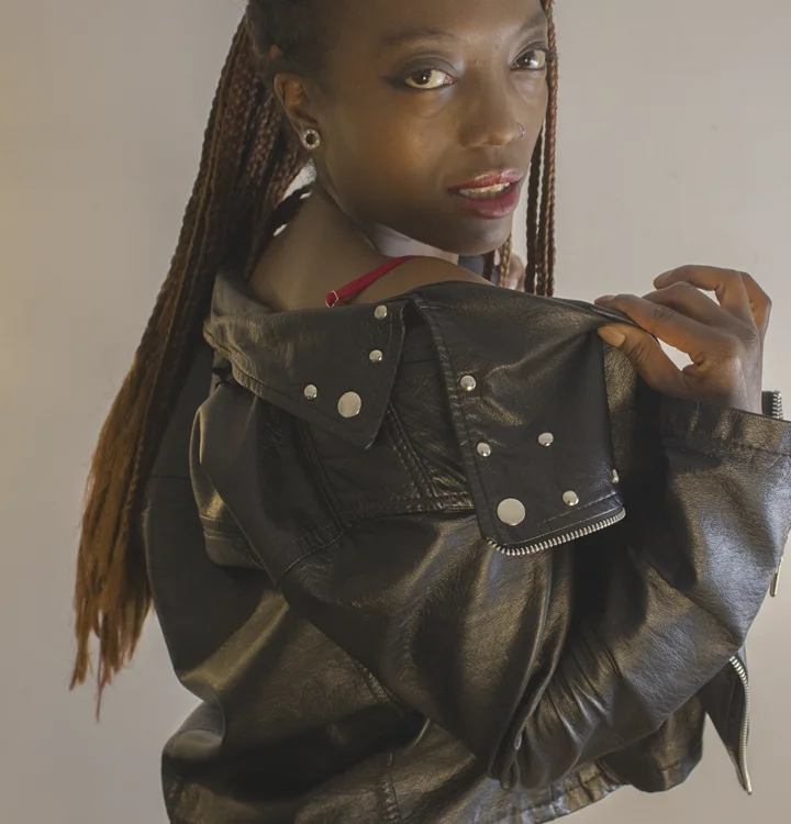 june_fox Offline XXX Chat