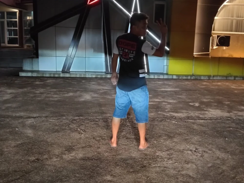 dhericky Chat XXX Ngoại tuyến