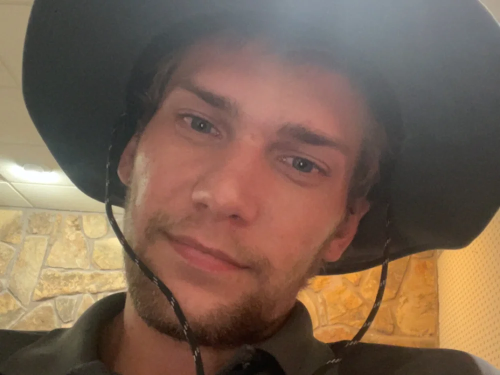 PleuralBrakeman's Offline Chat Room
