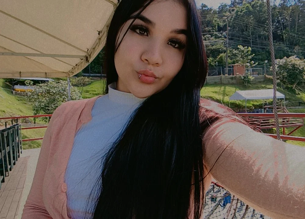 liaknoxx Chat XXX offline