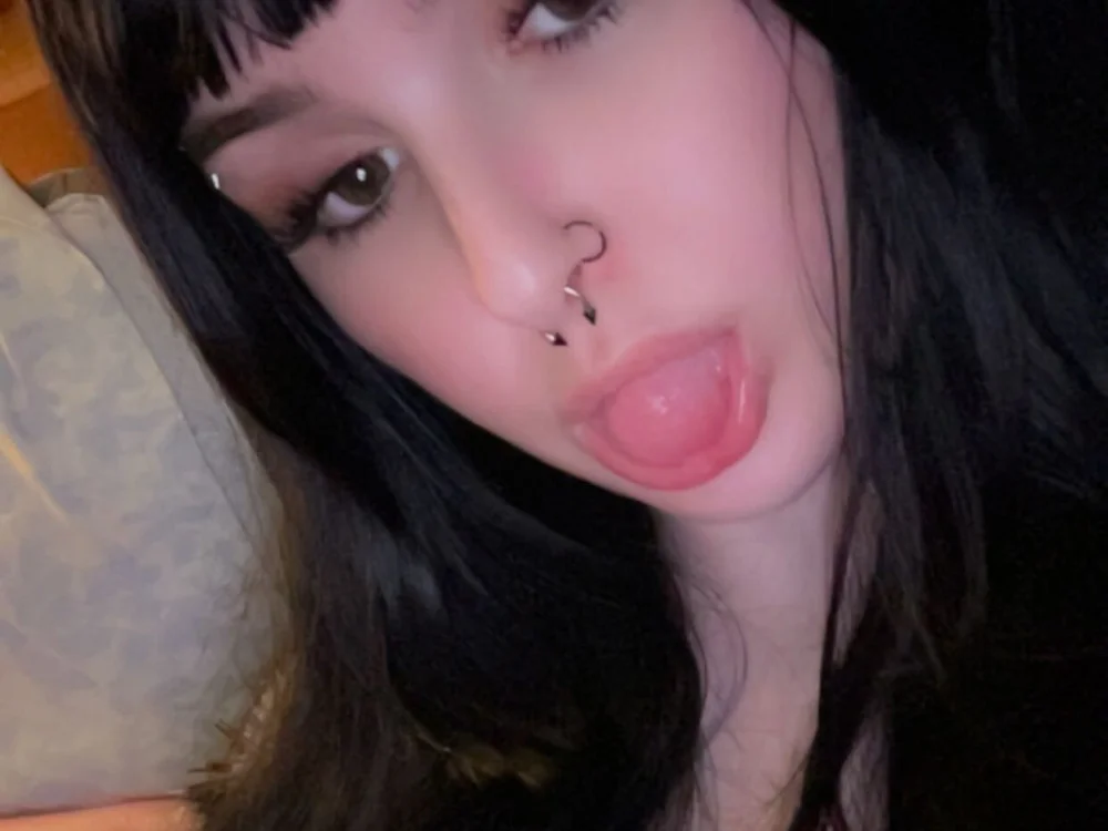 breeeeezy's Offline XXX Chat