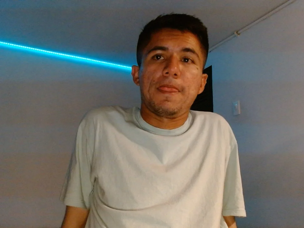biornnironside55's Offline Chat Room