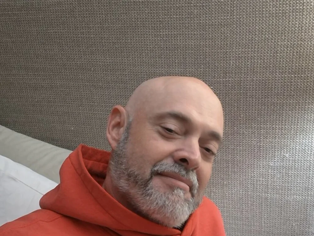 chuck7171's Offline Chat Room