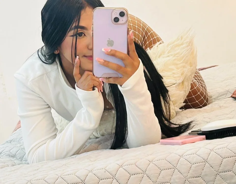 silvanarosse_'s Offline XXX Chat