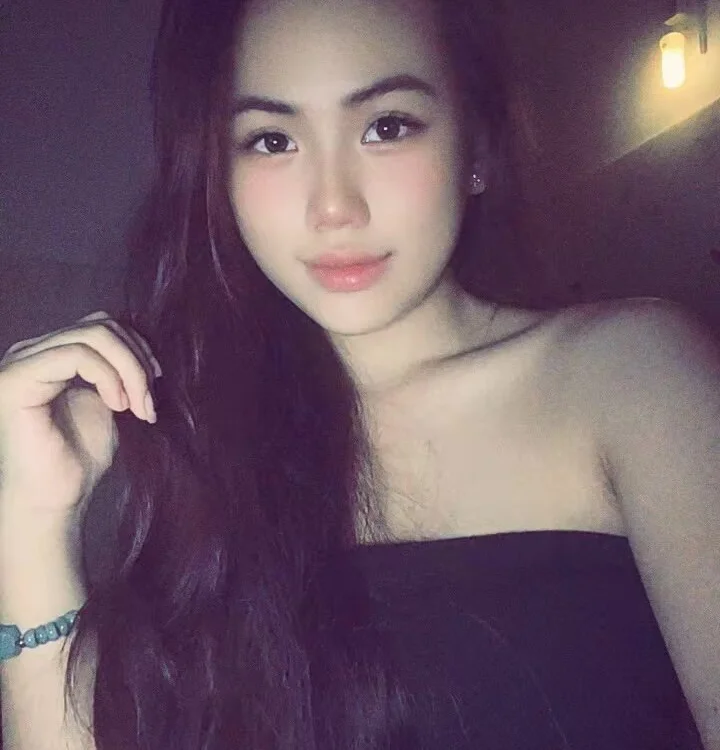 _Lily-y's Offline XXX Chat